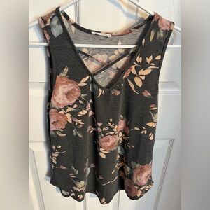 Tank Top Floral Women’s Size Medium